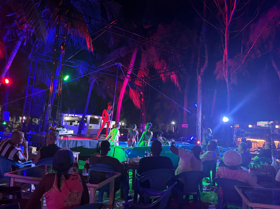 Nocny klub i życie nocne w Mombasie w Kenii