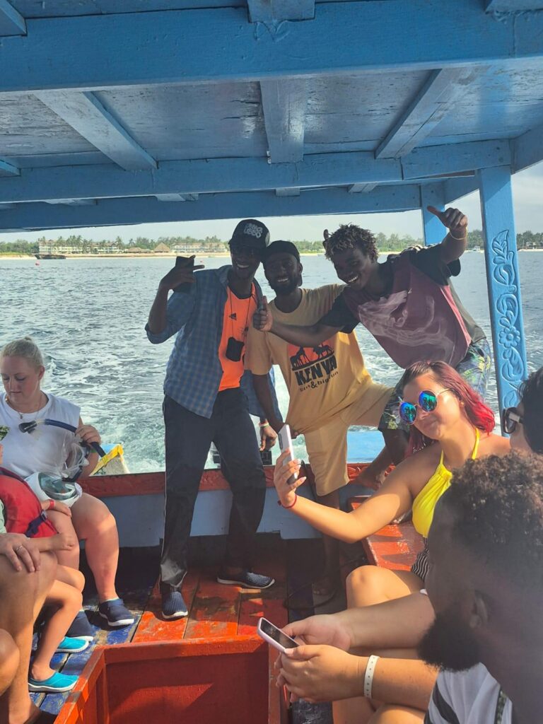 zabawa-na-lodzi-watamu
